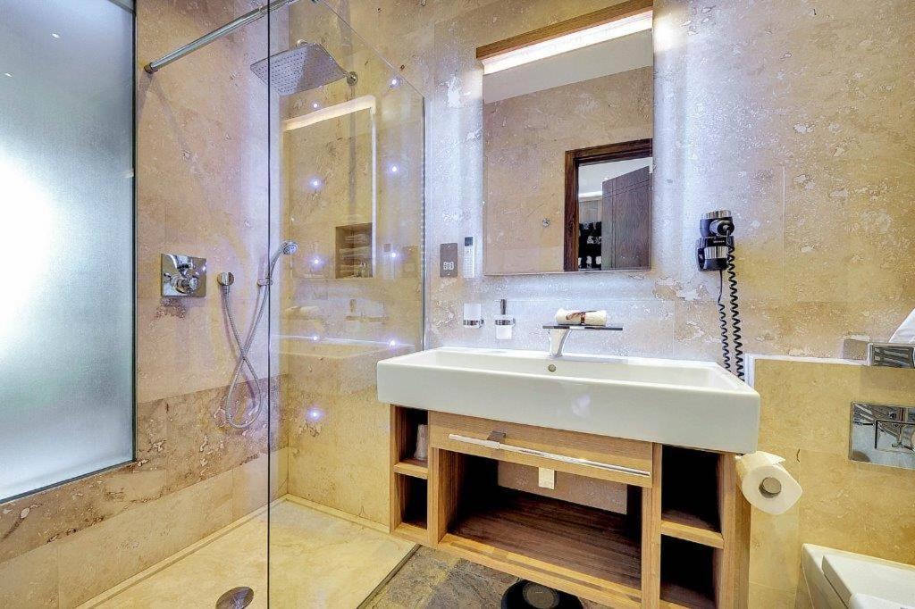 Mala Anglia Deluxe Rooms & Spa ソポト エクステリア 写真
